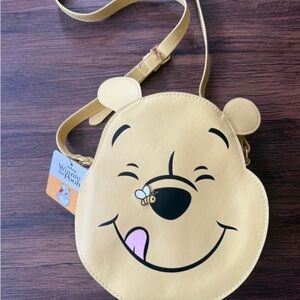 Bioworld Winnie the Pooh Yellow Face Bag